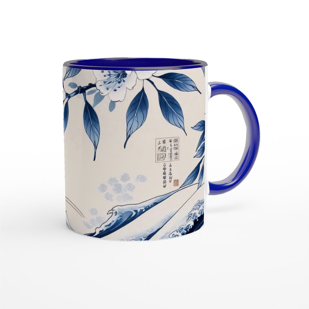 Taza El Mar Despierta en cerámica  de 325 ml con interior y asa en azul, diseño  japoneés inspirado en el mar y la serenidad.