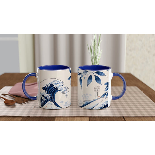 Taza El Mar Despierta en cerámica  de 325 ml con interior y asa en azul, diseño  japoneés inspirado en el mar y la serenidad.