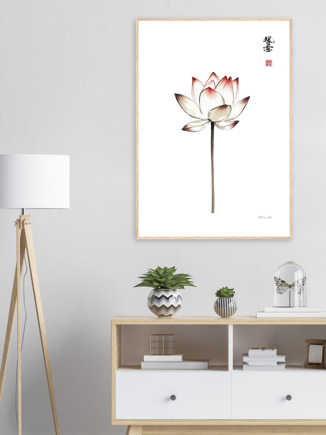 Lámina decorativa Loto minimalista ilustración vertical estilo Sumi-e de una flor de loto blanco fondo blanco diseño para decoración Zen y espacios Feng 